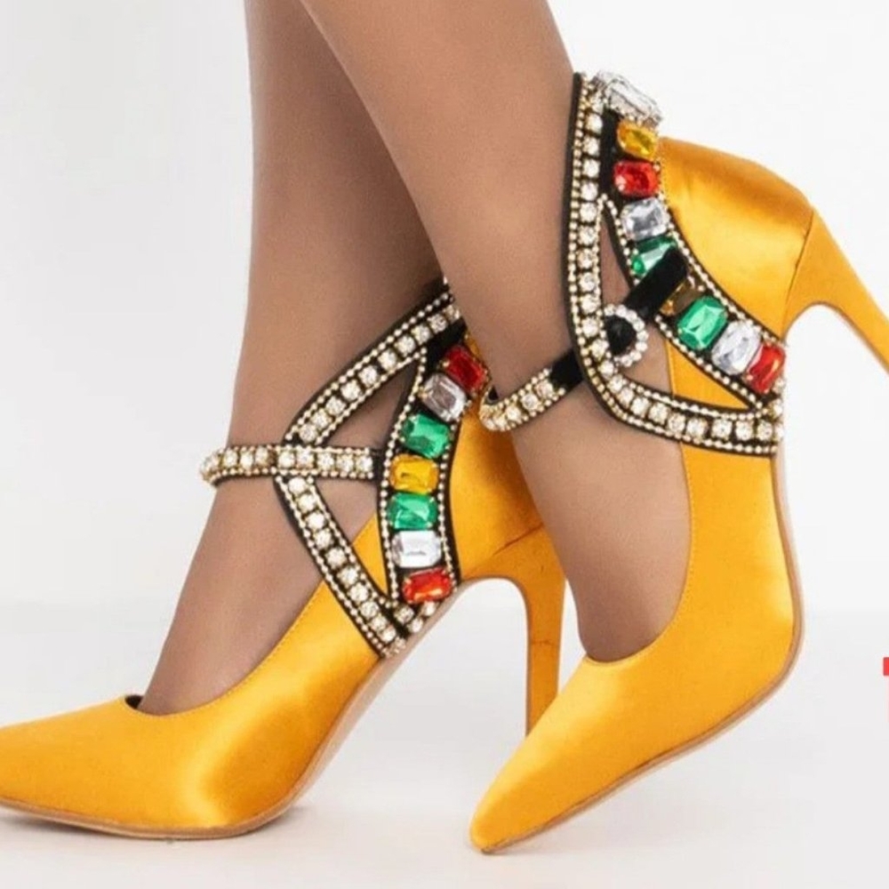 Azalea Wang Yellow Stiletto Heel Pointed Toe Satin Pumps Elegant Rhinestone